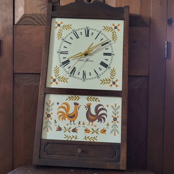 Seth Thomas Chicken Clock - Picture 5 of 13